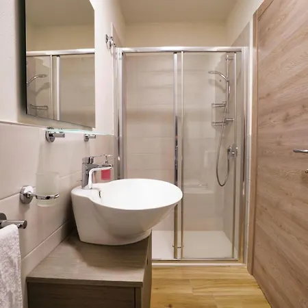 Ca Mandarein Bed and breakfast Quattro Castella