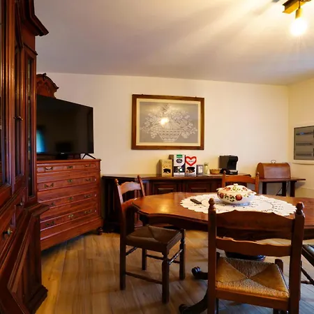 Ca Mandarein Quattro Castella