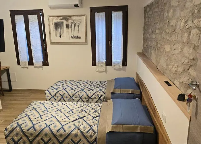 Ca Mandarein Oda ve Kahvaltı